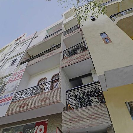 OYO Hotel 73235 Hotel Lion Neu-Delhi Exterior foto