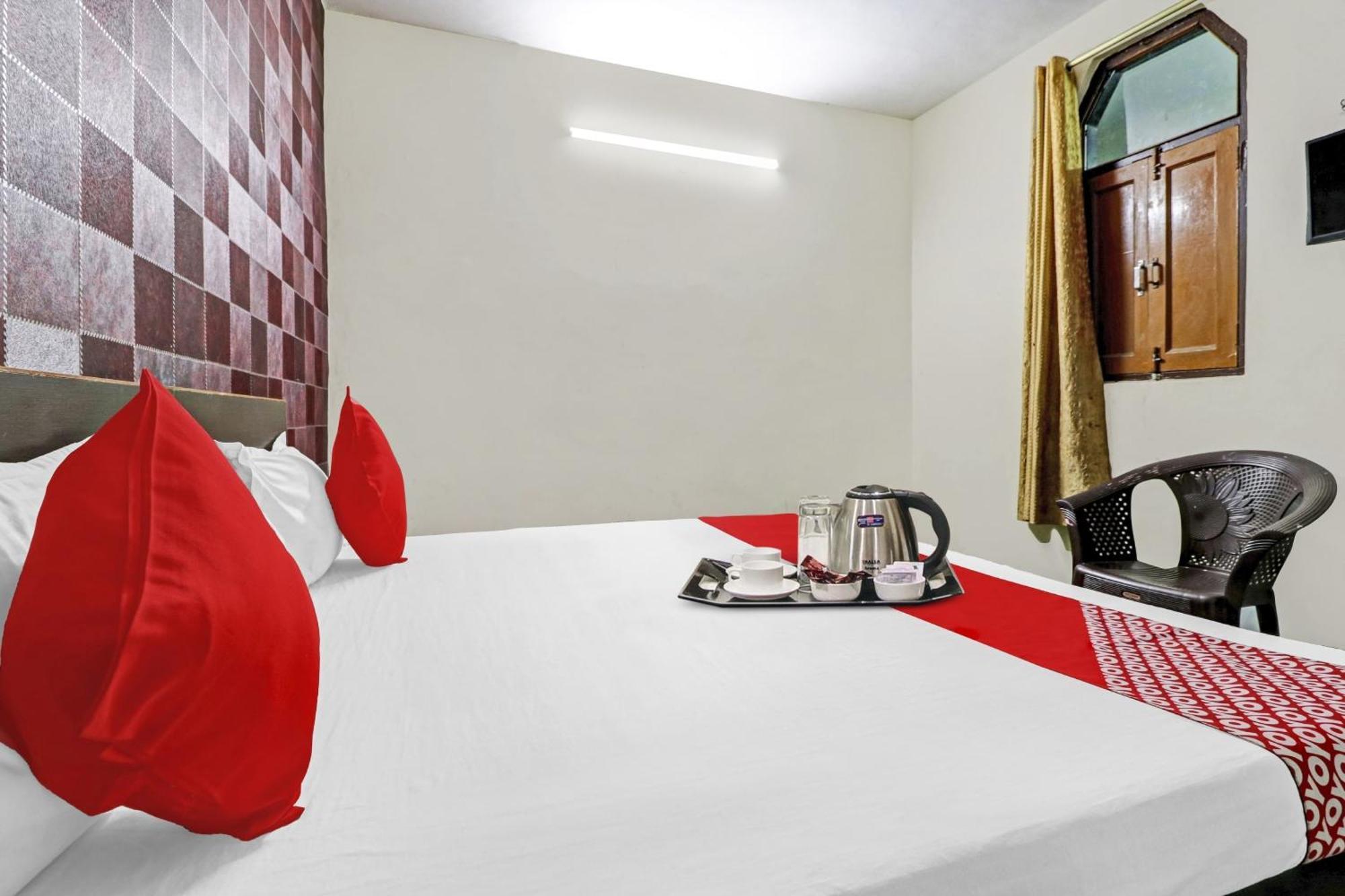 OYO Hotel 73235 Hotel Lion Neu-Delhi Exterior foto